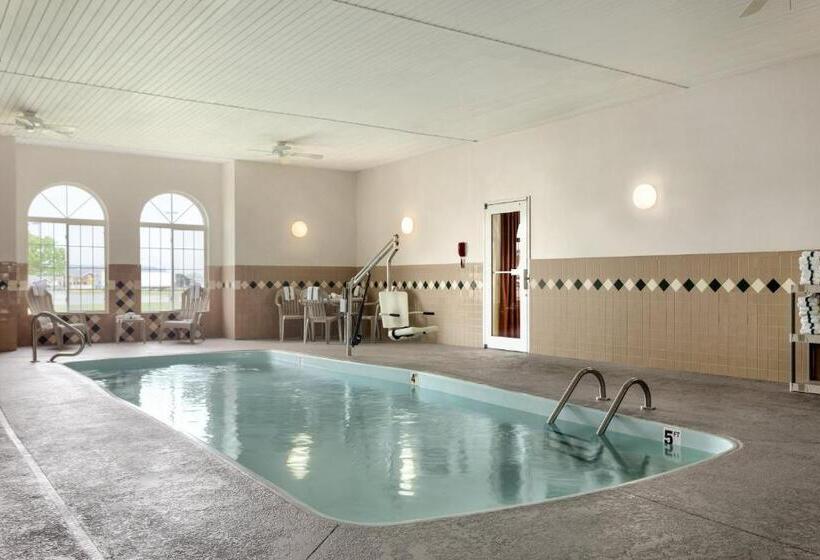 Номер Стандарт, Country Inn & Suites By Radisson, Nevada, Mo