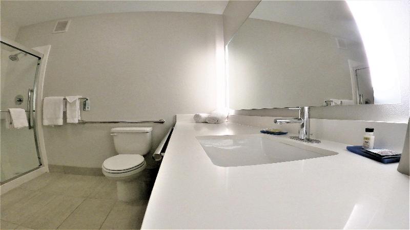 Люкс Кровать Кинг, Holiday Inn Express & Suites Hood River, An Ihg