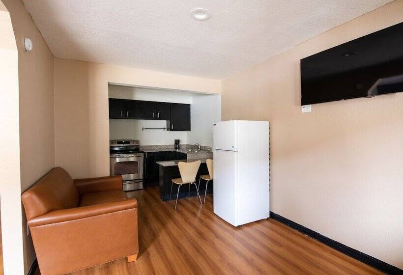 Номер Премиум, OYO Hotel Irving DFW Airport North