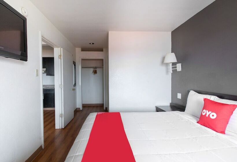 Люкс 2 Спальни, OYO Hotel Irving DFW Airport North