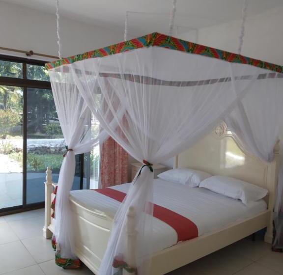 디럭스 룸, Coconut Tree Village Beach Resort