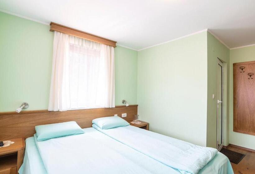 스탠다드 룸, Guest House Roden Dom