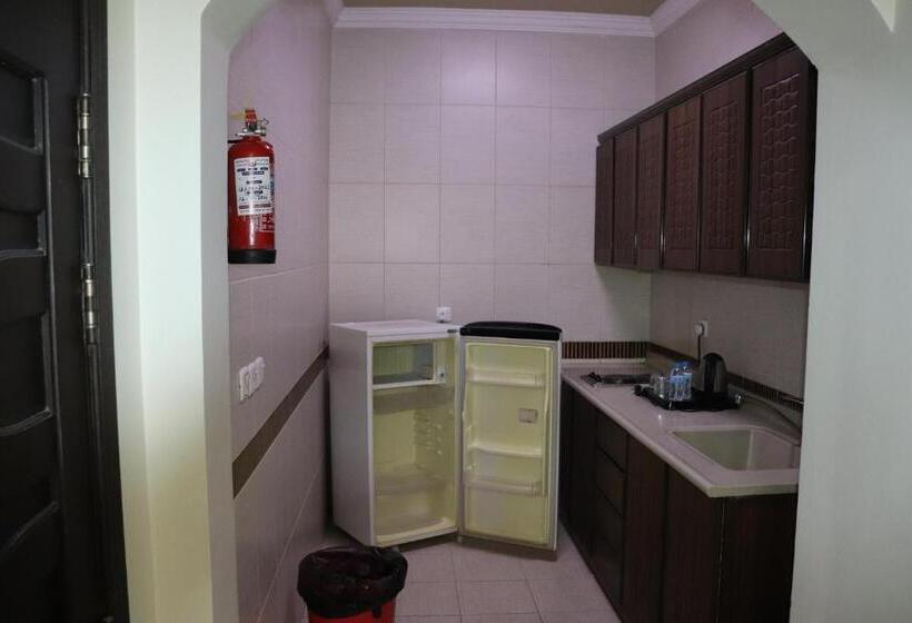 Люкс, Yanbu Inn Residential Suites