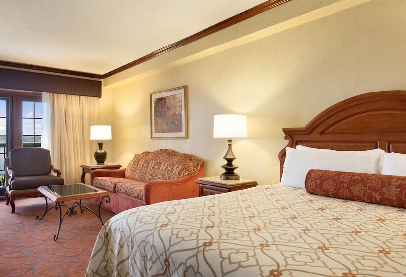 스탠다드 룸 더블 침대, Chateau On The Lake Resort Spa And Convention Center