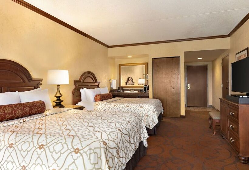 스탠다드 룸, Chateau On The Lake Resort Spa And Convention Center
