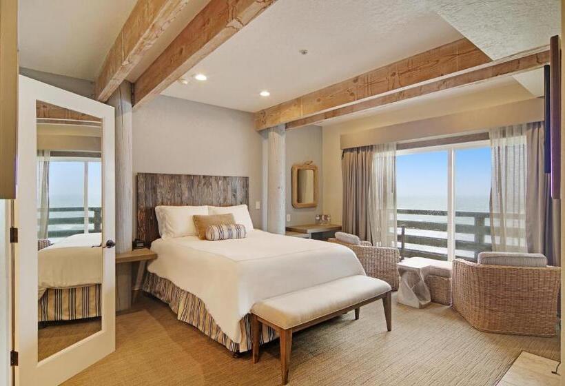 Номер Премиум, Cypress Inn On Miramar Beach