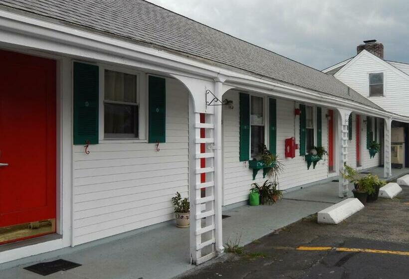 Номер Стандарт, Knights Inn Centerville Cape Cod Area