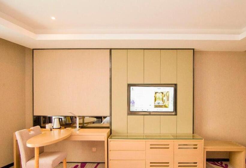 Номер Executive Кровать Кинг, Lavande Hotels·guangzhou Financial City Chepi Metro Station