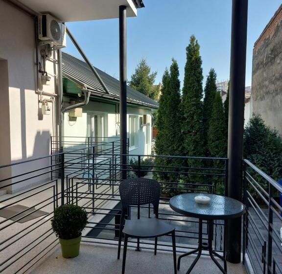 스탠다드 테라스 룸, Mandarin Premium Apartments