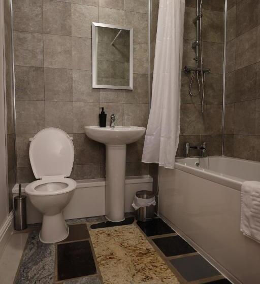 חדר סטנדרט, Michelangelos   Rooms, Restaurant & Bar