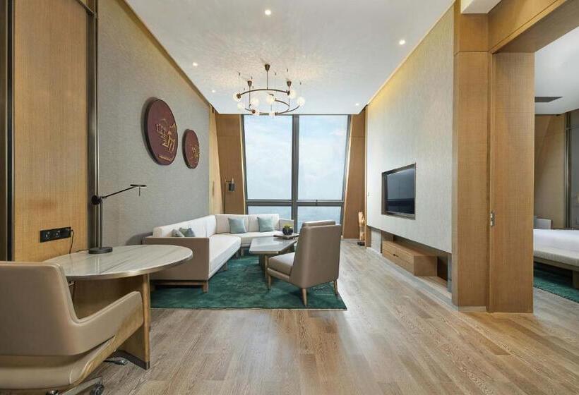 Люкс Клуб, The Westin Zhongshan Guzhen