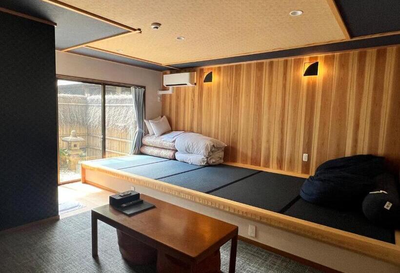 Семейный Номер, Onsen & Garden Asante Inn