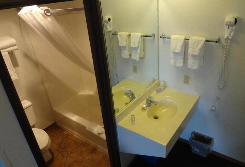 Номер Стандарт, Kings Inn Cody