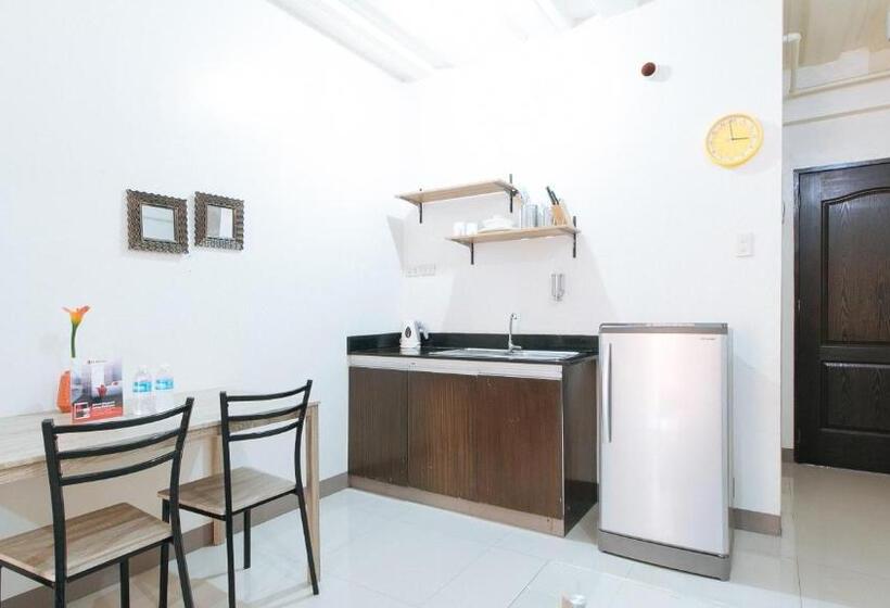 스탠다드 룸, Reddoorz At Kassel Residences Parañaque