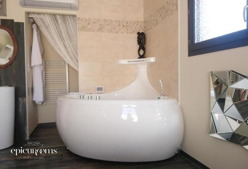 اتاق استاندارد با تخت بزرگ, Plgfe   Maison D Hôtes Epicurooms   Suites Romantiques 5 étoiles