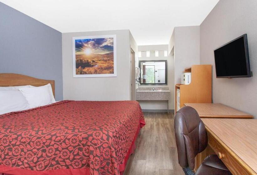 Quarto Standard Cama King, Days Inn By Wyndham Clinton   Laurens I 26