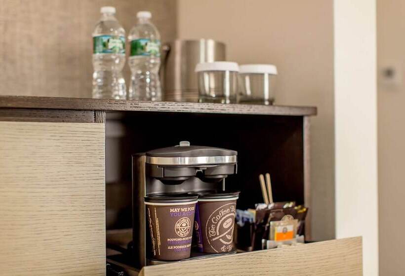 장애인용 주니어 스위트, Doubletree By Hilton Hotel & Suites Jersey City
