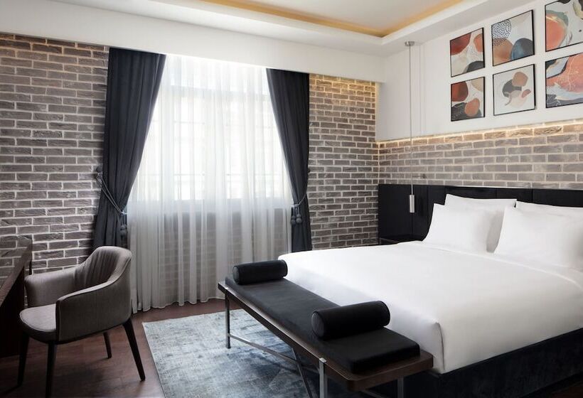 Deluxe Room, Decamondo Galata, A Tribute Portfolio