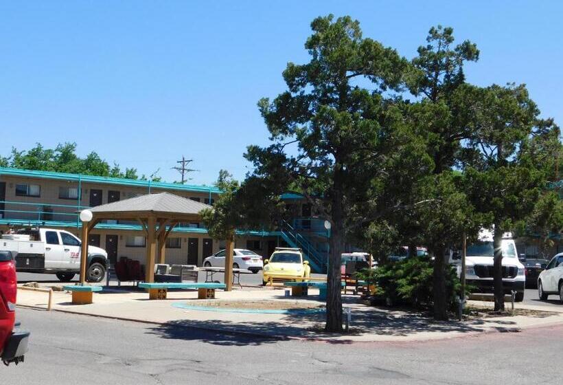 스위트, Drifter Motel