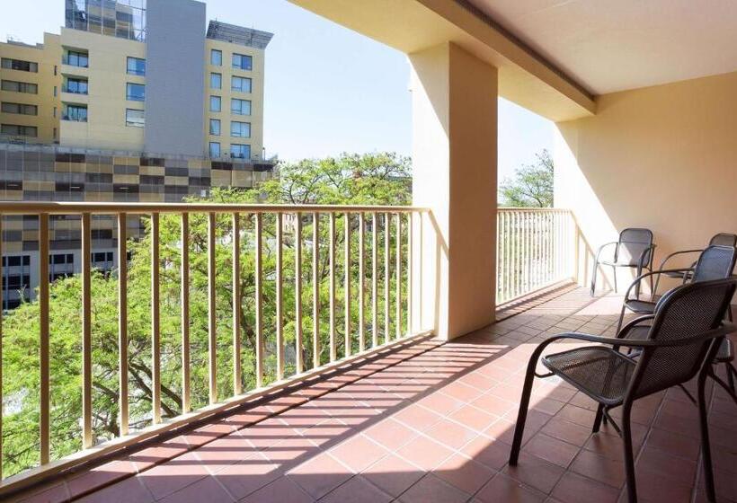 Habitació Estàndard Llit King, Drury Inn & Suites San Antonio Riverwalk