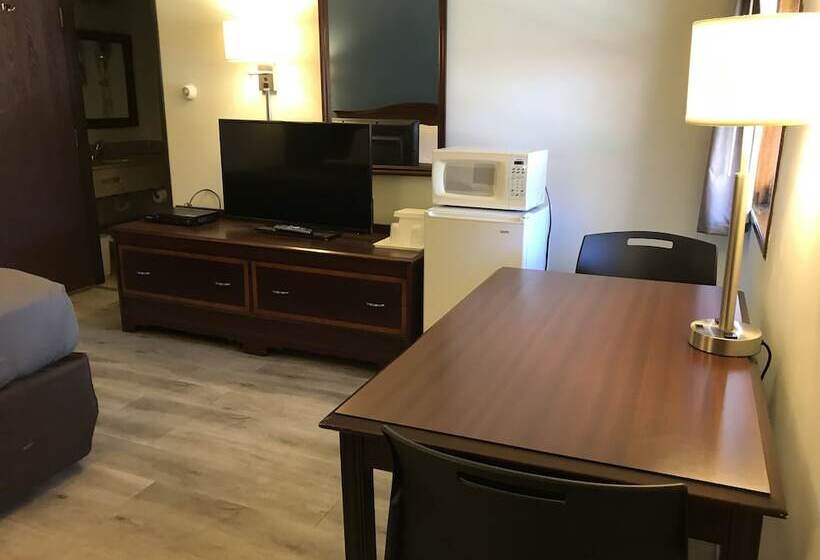 Номер Стандарт 2 Двуспальные Кровати, Econo Lodge St Albans