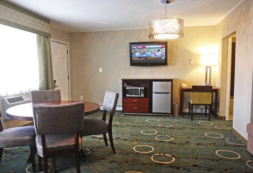 家庭套房, Gateway Inn And Suites