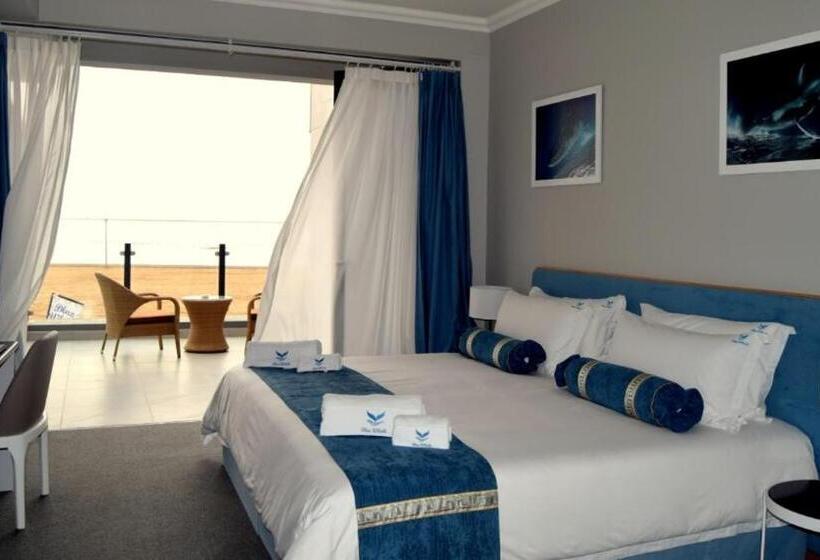 اتاق لوکس با تخت بزرگ, Blue Whale Hotels