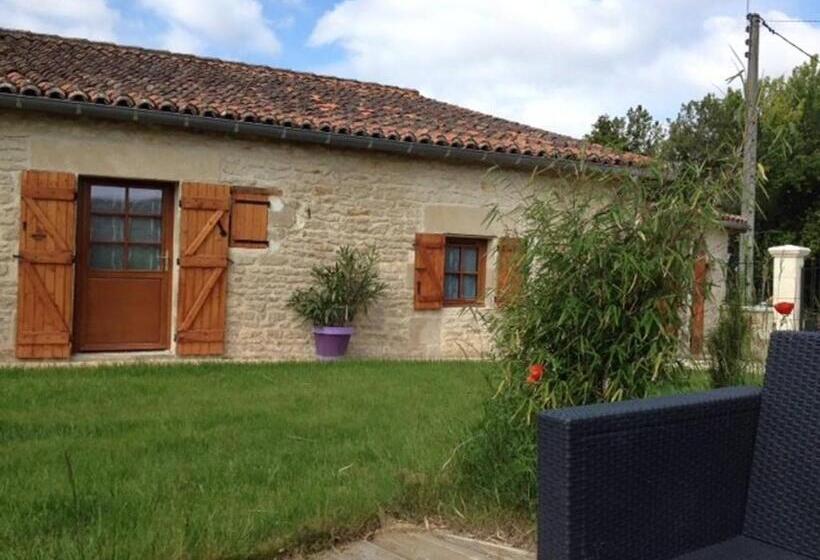 חדר סטנדרט נוף לגינה, Le Haut Fontaine : Minis Maisons De Charme