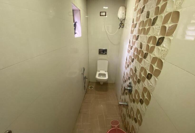 Номер Deluxe, Apsara Near Jj Hospital