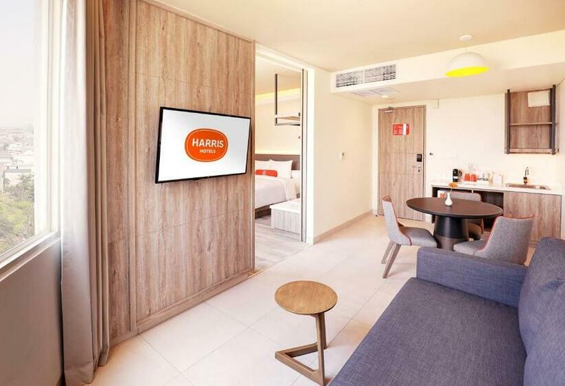 سوییت, Harris Hotel & Conventions Bundaran Satelit Surabaya