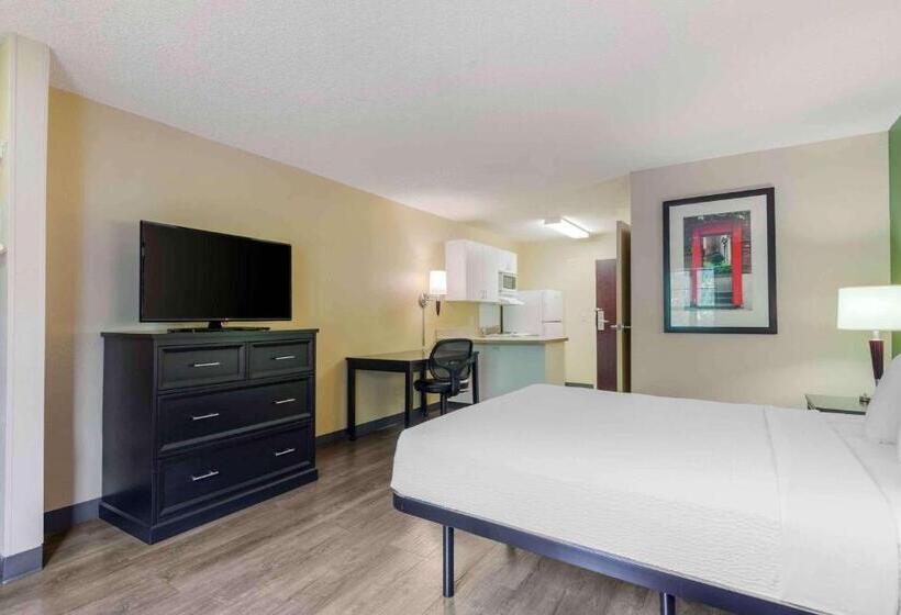 Студия Стандарт, Extended Stay America Suites  Asheville  Tunnel Rd