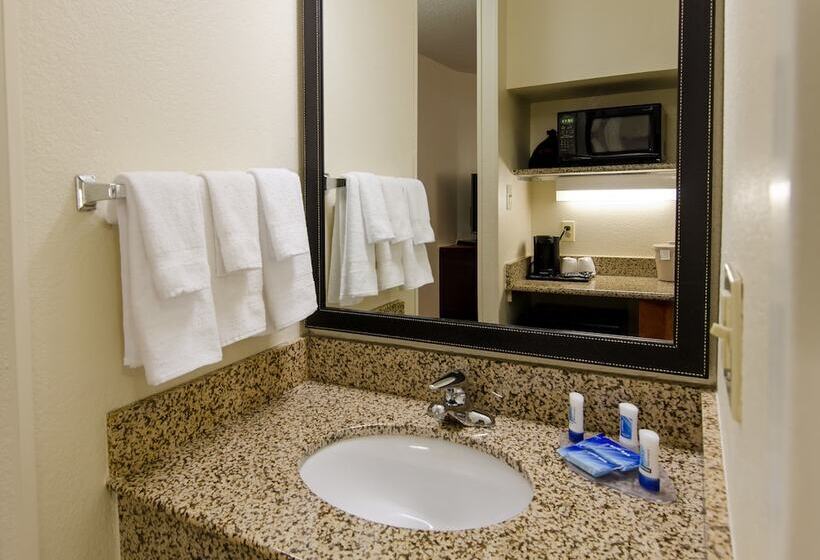 Президентский Люкс, Fairfield Inn And Suites By Marriott Potomac Mills Woodbridge