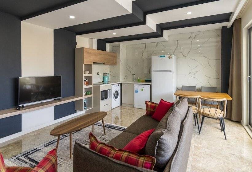, Fortunella Suites & Villas