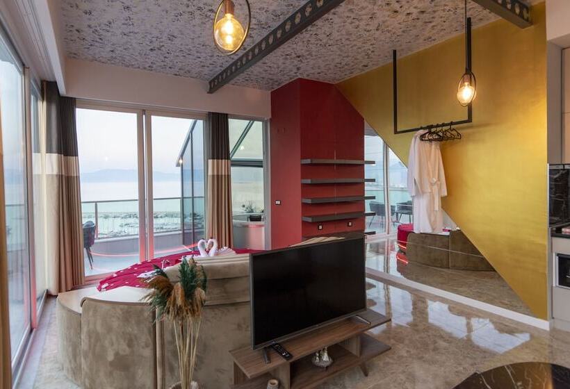 استودیوی استاندارد با تخت دوبل, Fortunella Suites & Villas