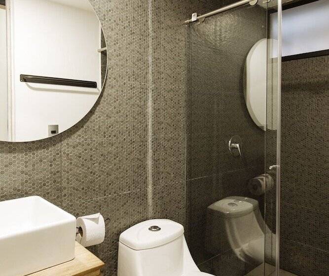 Quarto Standard Cama Dupla Vista Cidade, Soy Local Provenza