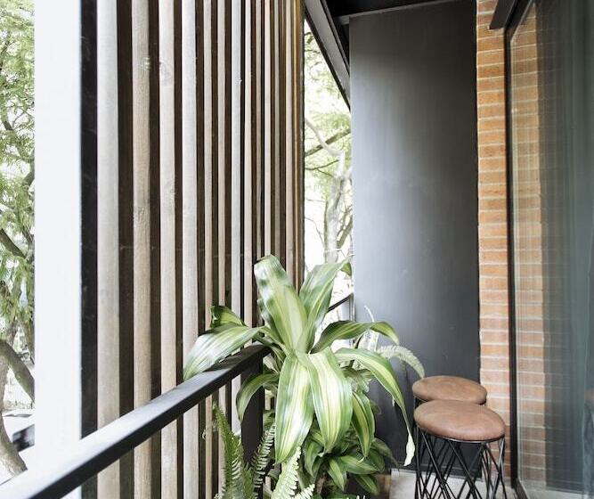 Quarto Standard Cama Dupla Vista Cidade, Soy Local Provenza