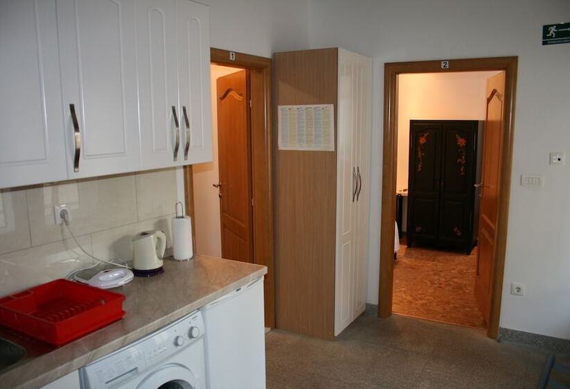 Номер Премиум, Rooms And Apartments Emily