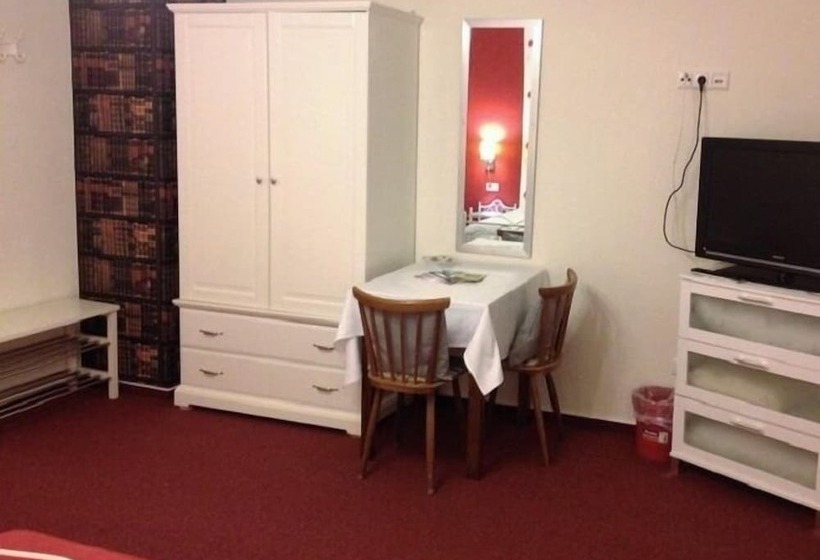 Номер Стандарт, Gasthaus Pension Brix