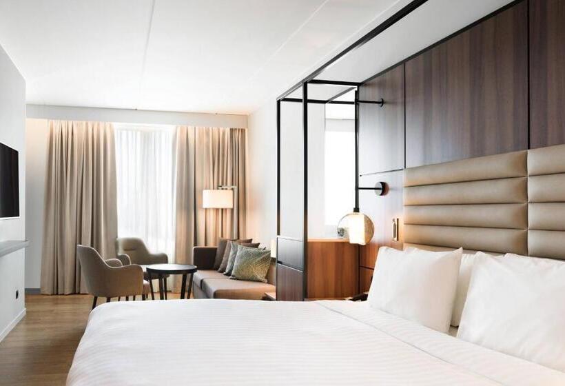 Номер Deluxe Кровать Кинг, Ac Hotel By Marriott Stockholm Ulriksdal