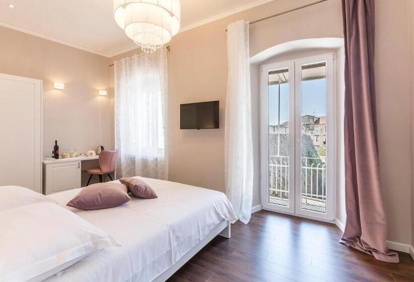 Quarto Deluxe com Sacada, Theatre Of Dreams Rooms