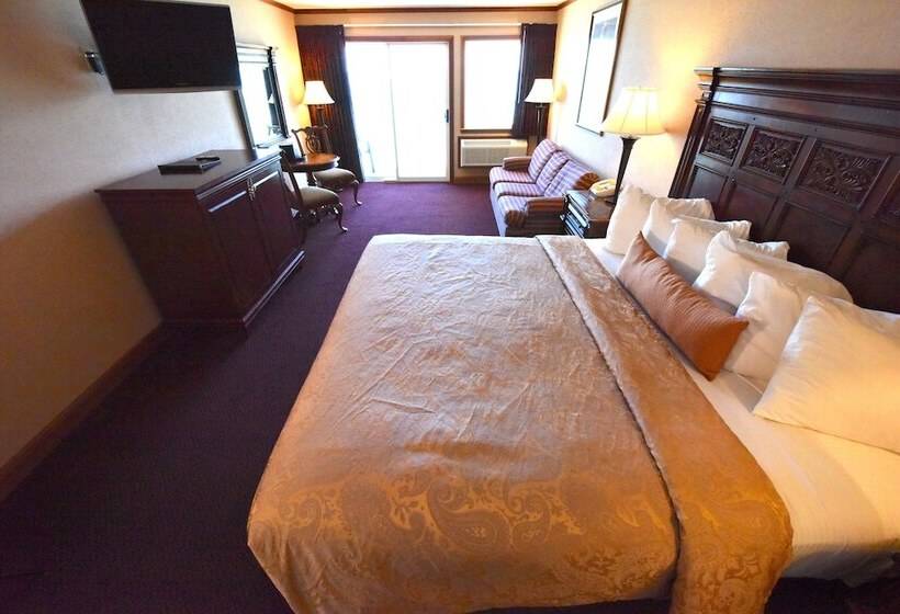 Номер Deluxe Вид на Озеро, Hamilton Inn Select Beachfront Mackinaw City