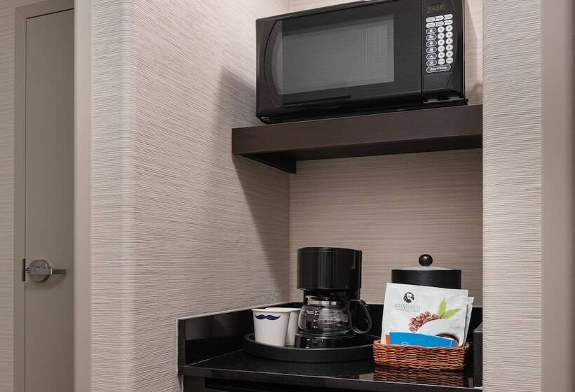 Номер Стандарт Адаптированный для Инвалидов, Hampton Inn Boulder Louisville