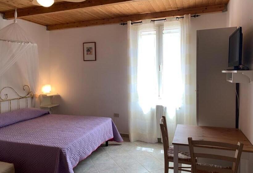 Номер Стандарт Трехместный, B&b S'incontru