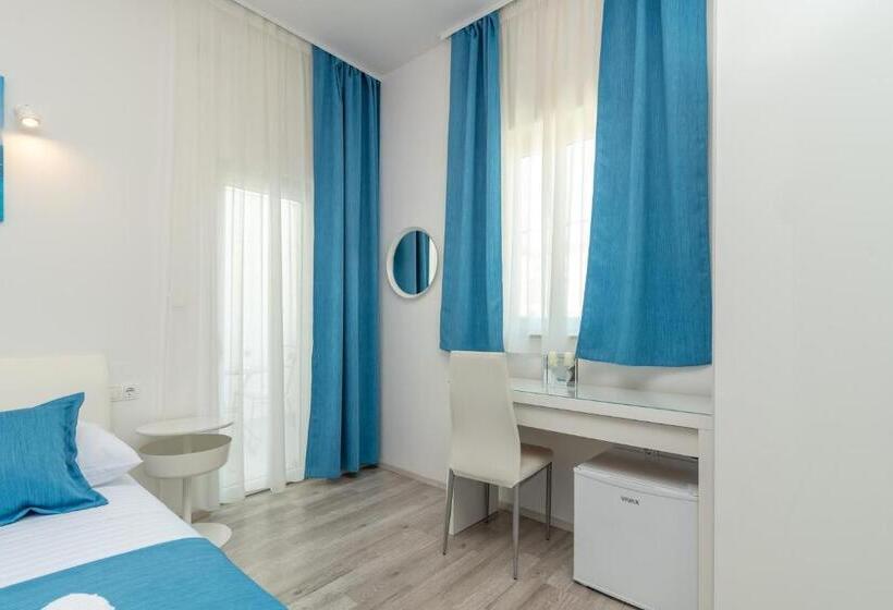 חדר דלוקס עם מרפסת, Villa Lux