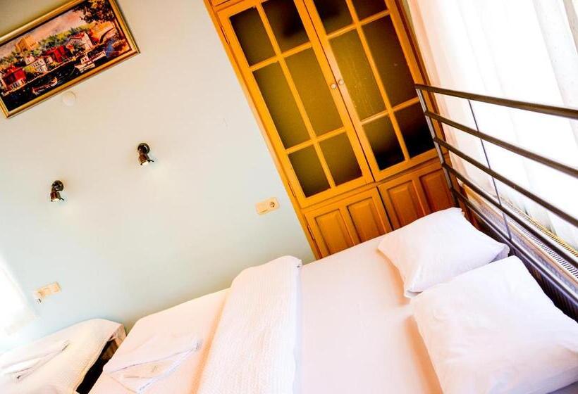 اتاق لوکس, Adatepe Otel