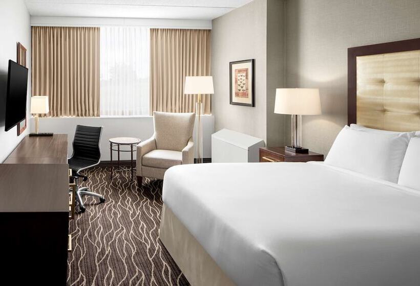 Номер Superior, Hilton Kansas City Airport
