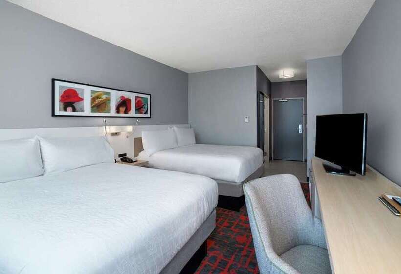 Номер Стандарт, Hilton Long Island/huntington