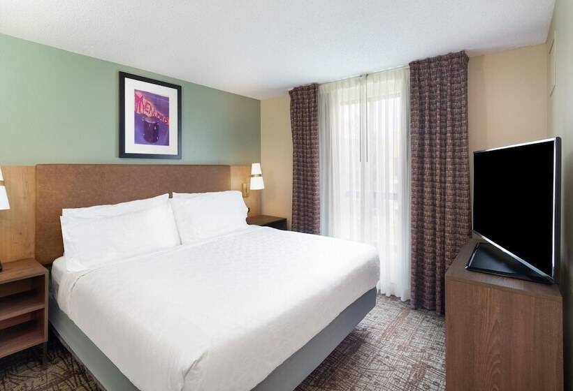 סוויטה, Staybridge Suites Memphis Poplar Ave East, An Ihg