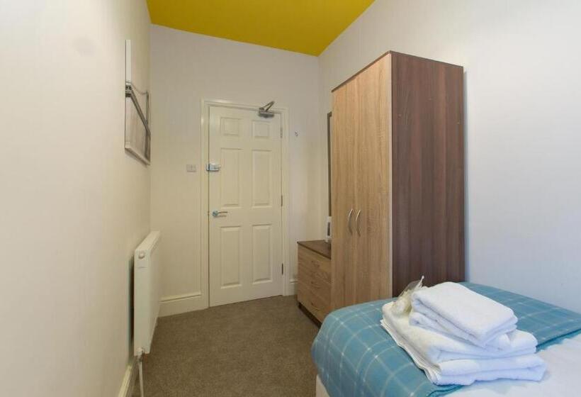 חדר סטנדרד יחיד חדר אמבטיה משותף, Townhouse @ Balliol Street Stoke