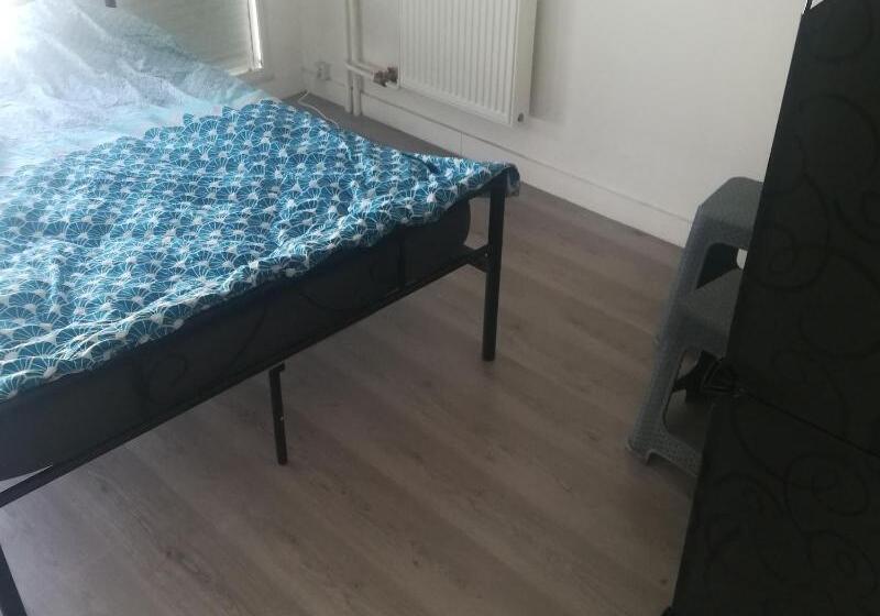 Номер Economy, Guesthouse In Sarcelles Near Paris Center